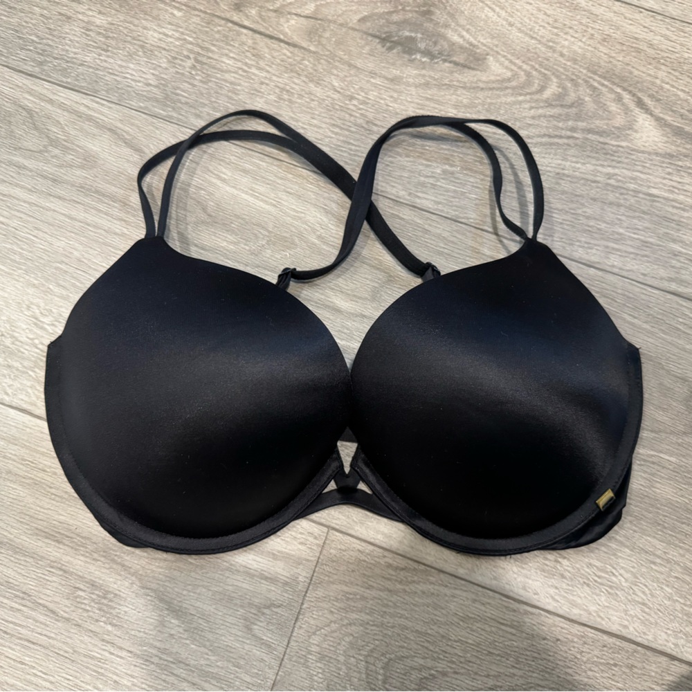 Victoria secret very sexy 32DDD Black